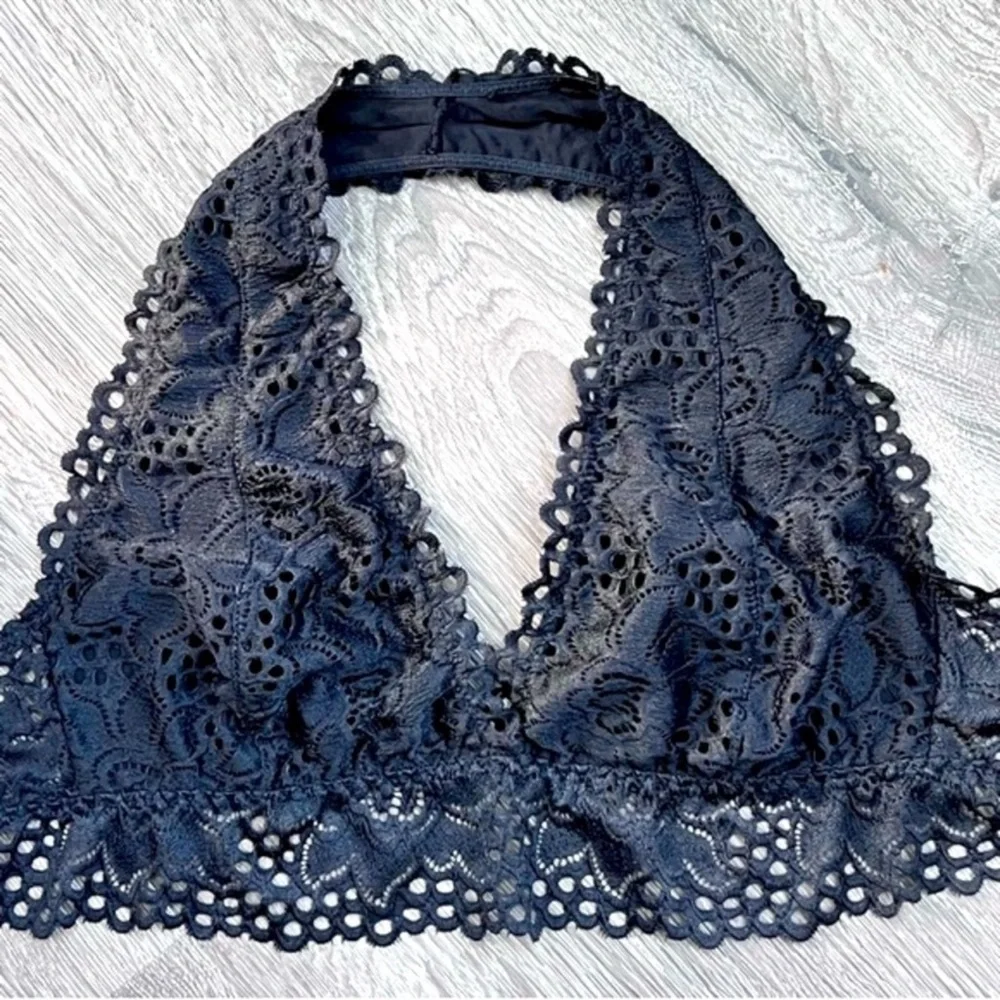 NWOT ZENANA OUTFITTERS Lace Halter Bralette Black L Fairy Grunge Boho Festival - Picture 5 of 16